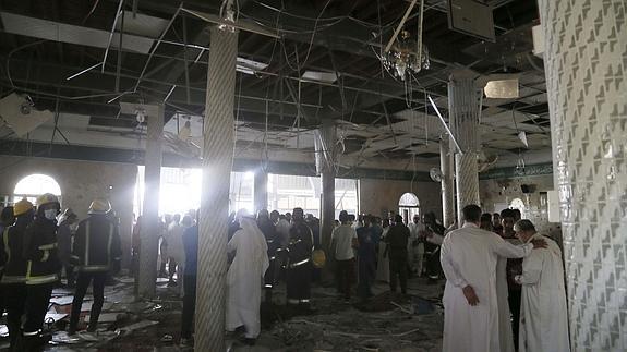 La mezquita, tras la explosión.
