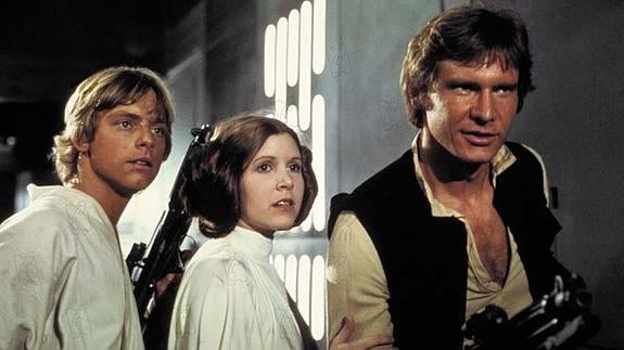 Luke Skywalker, la princesa Leia y Han Solo, en el filme de 1977. 