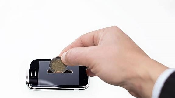 La banca, con el enemigo de Internet en casa