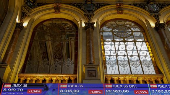 Interior de la Bolsa de Madrid. 