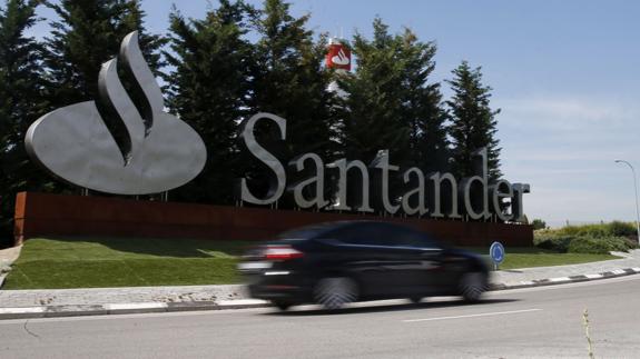 El juez De la Mata investiga a diez directivos del Santander y de BNP por blanqueo