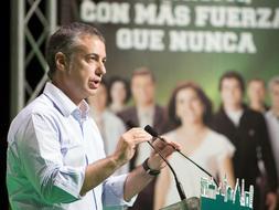 Urkullu tiende la mano al sector crítico de EA más allá de polos soberanistas