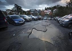 El parking de Alarde se adecentará a la espera de su urbanización definitiva