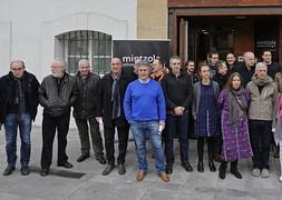 Improvisan y encima aciertan