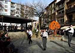 Xenpelar ya tiene una escultura