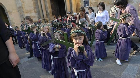 Gaztetxoenak Prozesioan atera ziren aurtengoan ere