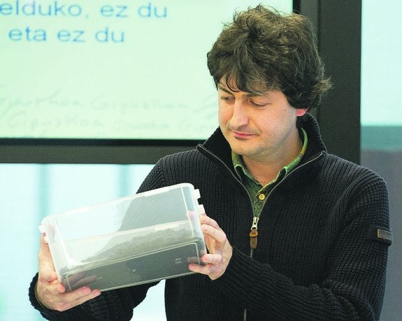 Errazkin defiende el plan de residuos y la oposición afirma que «carece