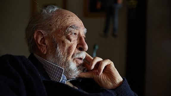 Nestor Basterretxea: «Decidí ser una persona culta y conocer las distintas herramientas expresivas»