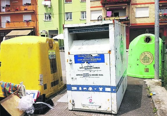 El Ayuntamiento asigna en ocho puntos la recogida selectiva por contenedores