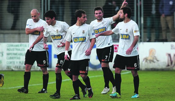 Los irundarras esperan volver a celebrar goles en el Stadium Gal. Será una buena señal.