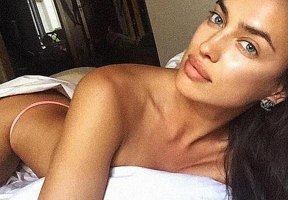 La sugerente foto que ha colgado Irina Shayik.