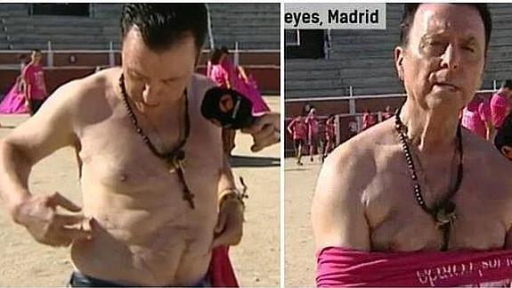 Ortega Cano sin camiseta.