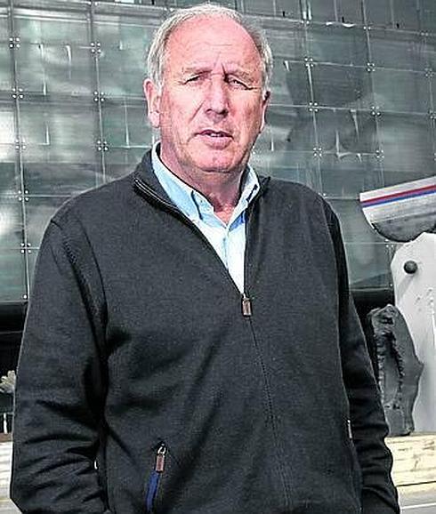 Carlos Rexach.