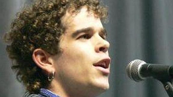 Ekaitz Goikoetxea garaile Basarri bertsopaper sarian