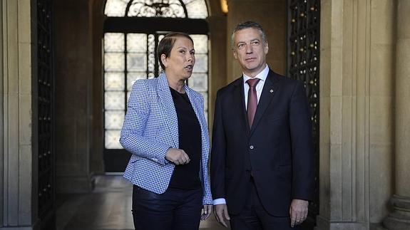 Uxue Barkos e Iñigo Urkullu, en la sede del Gobierno de Navarra