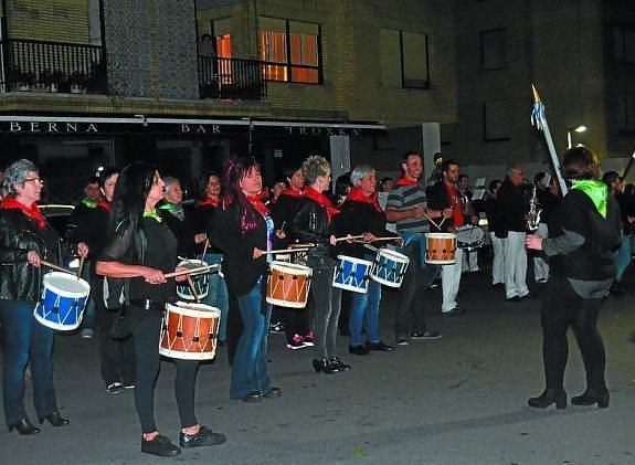 Helduen dabor hotsak nagusitu ziren gauez.