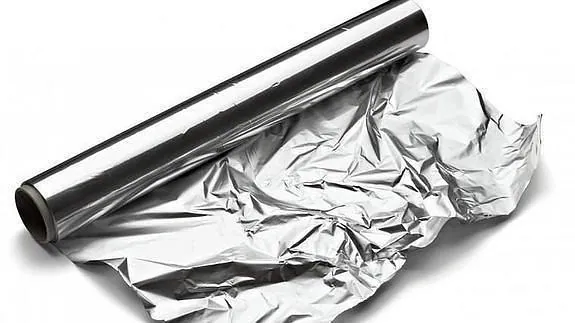 Imagen de un rollo de papel de aluminio
