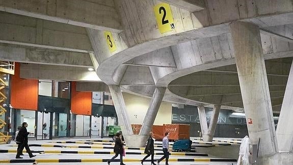 Finalmente la estación de autobuses de Donostia no será inaugurada mañana