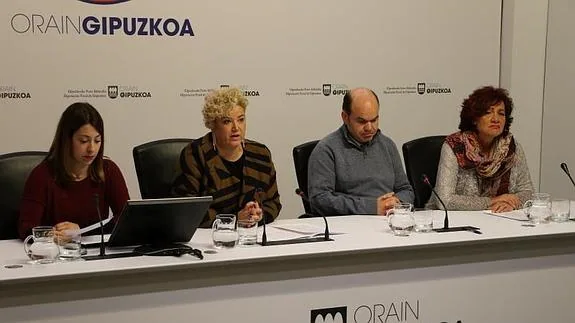 Rueda de prensa de Ortzadar y Maite Peña