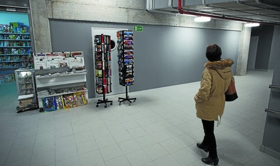 Carrefour instalará un supermercado exprés junto al quiosco que da servicio a la estación.