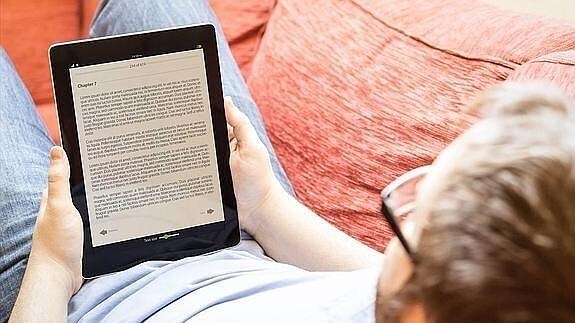 ¿Cómo evitar que el ebook y la tablet dañen nuestra vista?