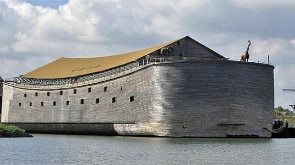 Un holandés reconstruye el arca de Noé para cruzar el Atlántico