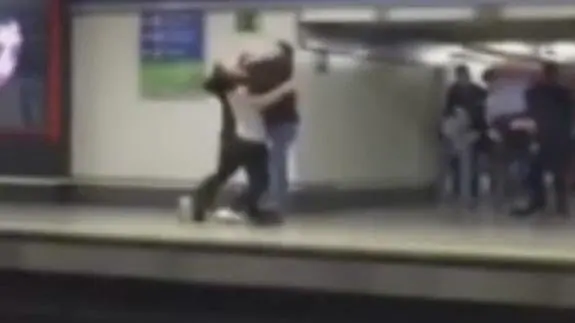 Brutal pelea a navajazos en el metro de Madrid