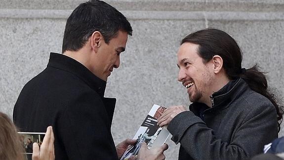 Pablo Iglesias ofrece a Sánchez el puesto de vicepresidente