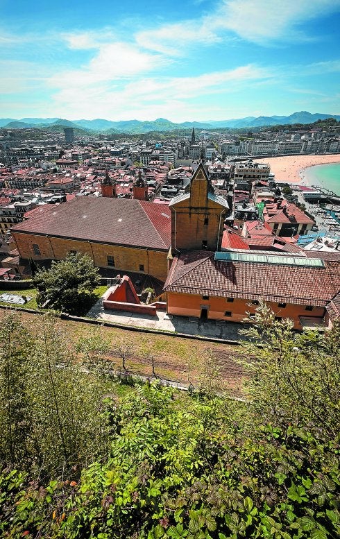 El convento de Santa Teresa es el edificio que la Diputacion ha puesto sobre la mesa como posible ubicación del colegio.