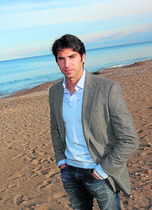 Cayetano Rivera, el pasado marzo en una playa valenciana. 