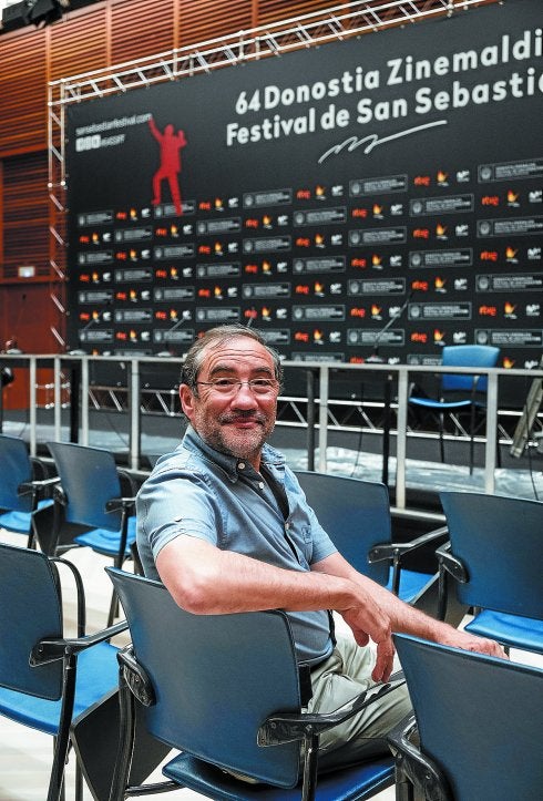 Jesús Torquemada, en la sala del Kursaal en la que se celebran las ruedas de prensa.