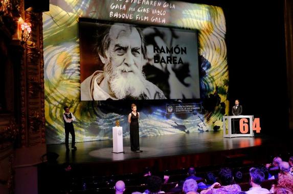 Barea envió un mensaje de agradecimiento en el que hizo un repaso a su trayectoria como uno de los pioneros del cine vasco. 