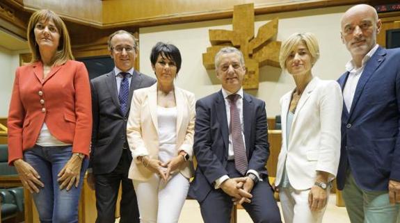 Los candidatos, en el Parlamento Vasco 