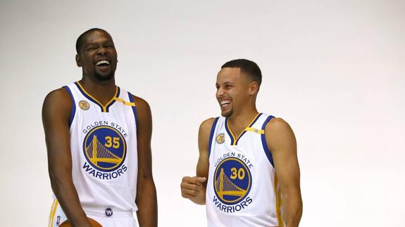 Kevin Durant y Steph Curry.