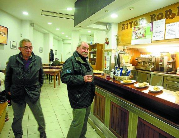 Aiton Borda. La explotación del bar saldrá a licitación. 