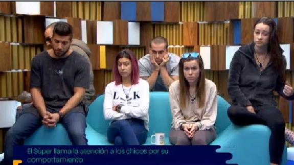 Rapapolvos del Súper a los concursantes de 'Gran Hermano 17'. 