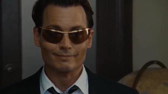 Depp sorprende como 'Jack Sparrow' en un hospital infantil