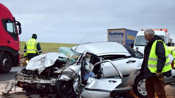 El accidente ha tenido lugar en la localidad riojana de Arrúbal