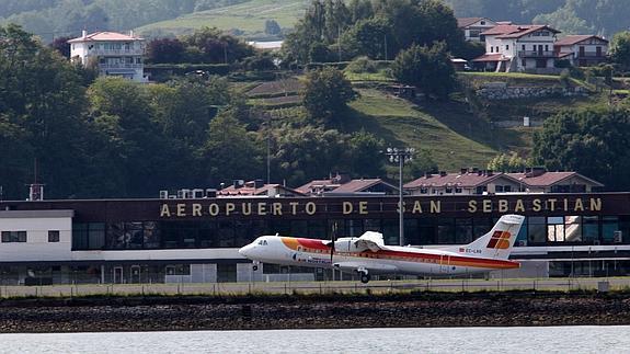 Seguridad privada suplirá a parte de la Guardia Civil en el aeropuerto