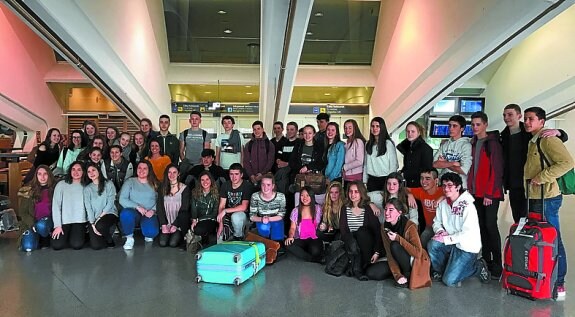 Bienvenidos. Los alumnos holandeses y los de Pasaia Lezo Lizeoa.