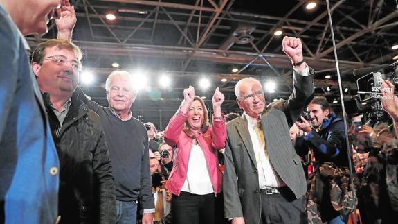 González, Díaz y Guerra, el día 26 cuando la presidenta andaluza anunció oficialmente su candidatura a las primarias para liderar el PSOE