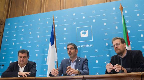 Ernesto Gasco, Eneko Goia y Pablo Berástegui han presentado el impacto económico de Donostia 2016.