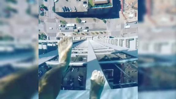 Una piscina de lujo no apta para cardiacos