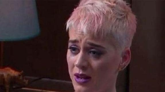 Katy Perry rompe con su pasado y revela que pensó en suicidarse
