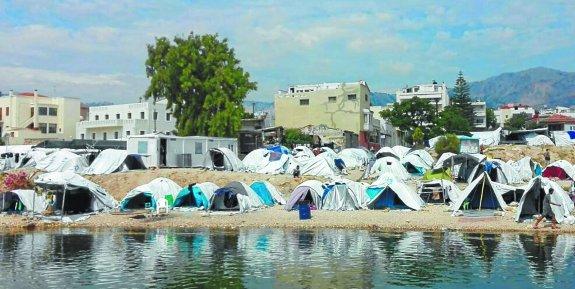 Imagen de uno de los campamentos de refugiados en Chíos, obtenida por los voluntarios de Zaporeak la semana              pasada. 