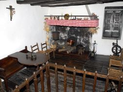 Casa natal de la Madre Cándida en el caserío Berrozpe. [UNANUE]