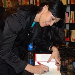 Miren Gutiérrez, durante la presentación de su novela.