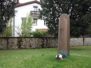 El parque Lourdes Iriondo cuenta con un monolito en su honor. [GISELA]