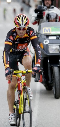 Valverde sufrió una caída sin consecuencias en Mallorca. /EFE