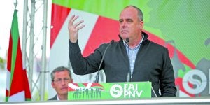 Egibar pide a las empresas vascas que dejen de vender a España parte de su producción